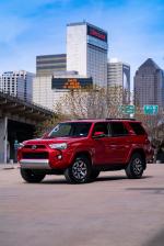 Toyota 4Runner TRD Off-Road 2016 года (NA)